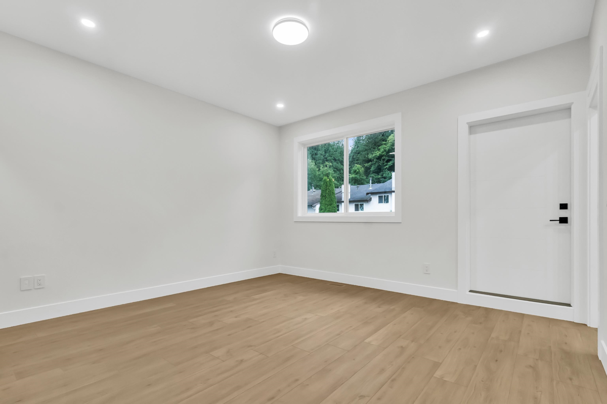 Pantry Photo of B 32729 Fraser Crescent, Mission, BC