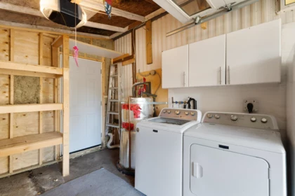 Mudroom Photo of 23206 Calvin Crescent, Maple Ridge, BC