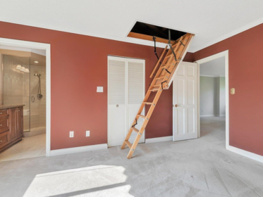 Entry Foyer Photo of 68 11771 Kingfisher Drive, Richmond, BC