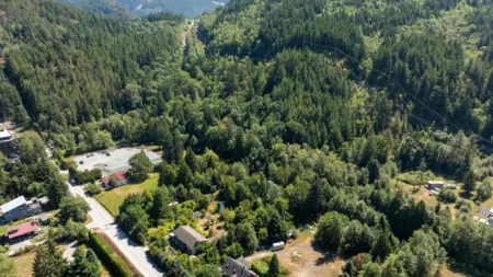 LOT17 Robin Drive, Squamish, BC, Squamish — Land for sale