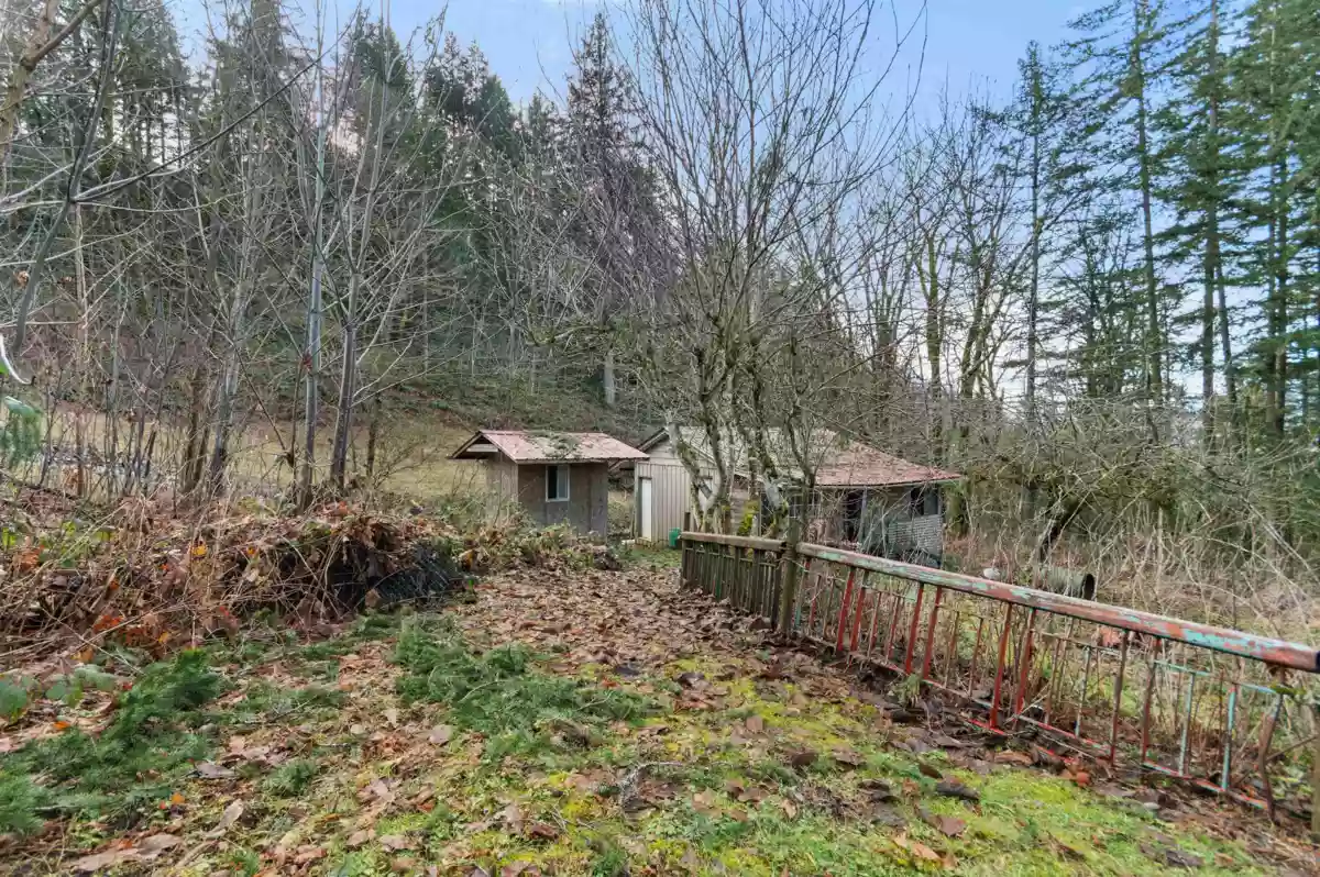 Backyard Photo of 66176 Kawkawa Lake Road, Hope, BC