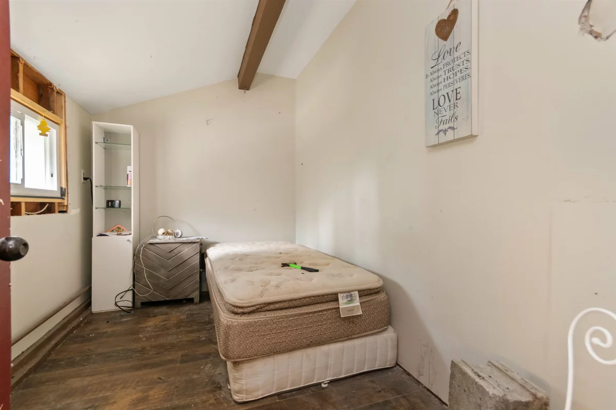 Community Amenities Photo (Clubhouse) of 66176 Kawkawa Lake Road, Hope, BC