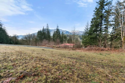 Garden / Landscaping Photo of 66176 Kawkawa Lake Road, Hope, BC