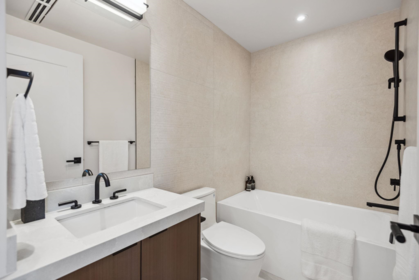 Hallway Photo of 2 3620 W 20th Avenue, Vancouver, BC