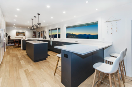 5237 Timberfeild Road, West Vancouver, BC, Cypress Park Estates — 8 bed single family residence for sale