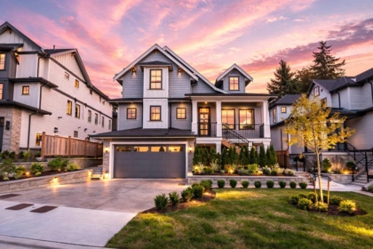 16625 Bell Road, Surrey, BC, Cloverdale BC — 6 bed single family residence for sale