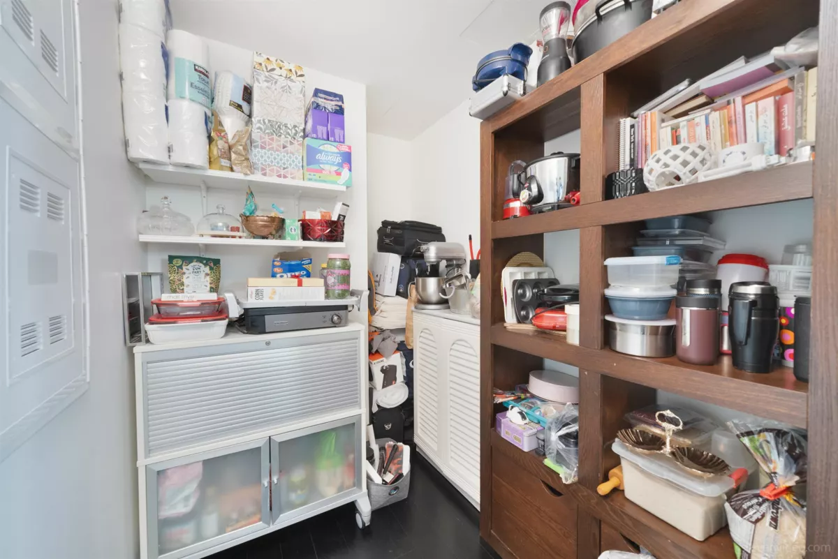 Pantry Photo of 3707 1151 W Georgia Street, Vancouver, BC