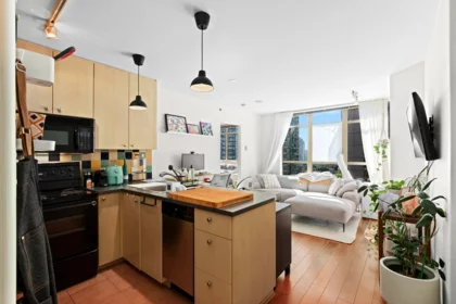 Family Room Photo of 1105 819 Hamilton Street, Vancouver, BC