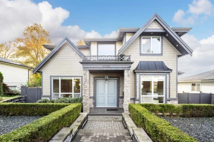 6326 Dawson Street, Burnaby, BC