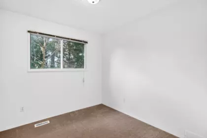 Basement Recreation Room Photo of 32244 14th Avenue, Mission, BC