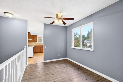 Breakfast Nook Photo of 32244 14th Avenue, Mission, BC
