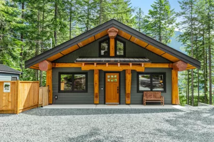 Outdoor Deck Photo of 14934 Parkhill Boulevard, Sunshine Valley, BC