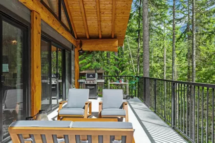 Outdoor Patio Photo of 14934 Parkhill Boulevard, Sunshine Valley, BC