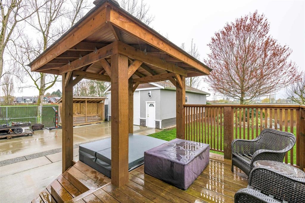 Outdoor Patio Photo of 4729 60b Street, Delta, BC