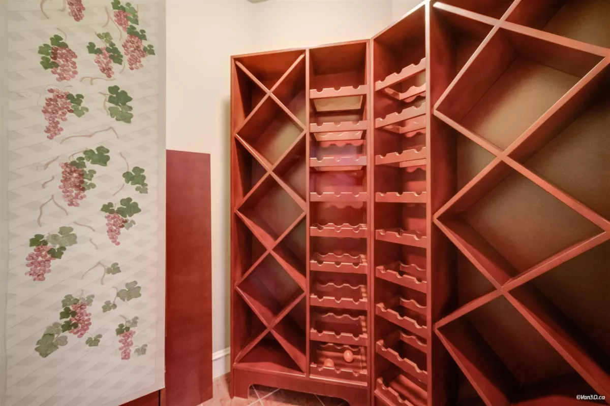 Backyard Photo of 15783 Collingwood Crescent, Surrey, BC