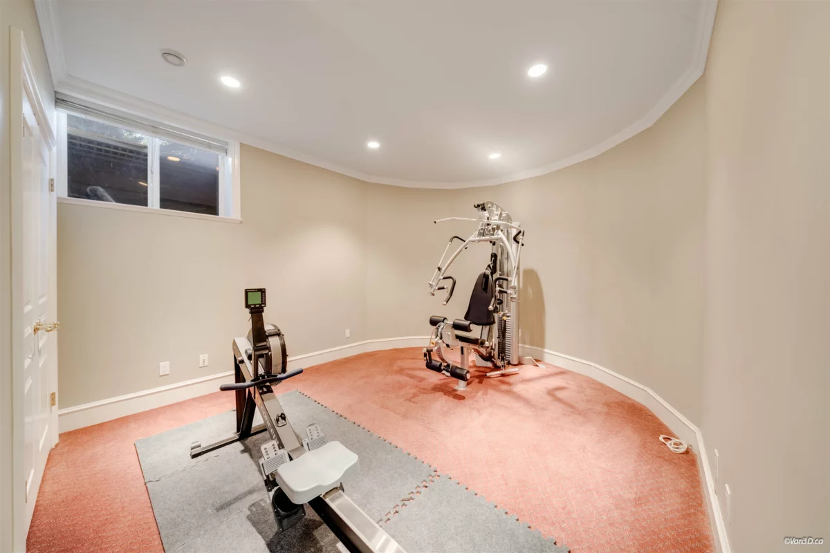 Front Yard Photo of 15783 Collingwood Crescent, Surrey, BC