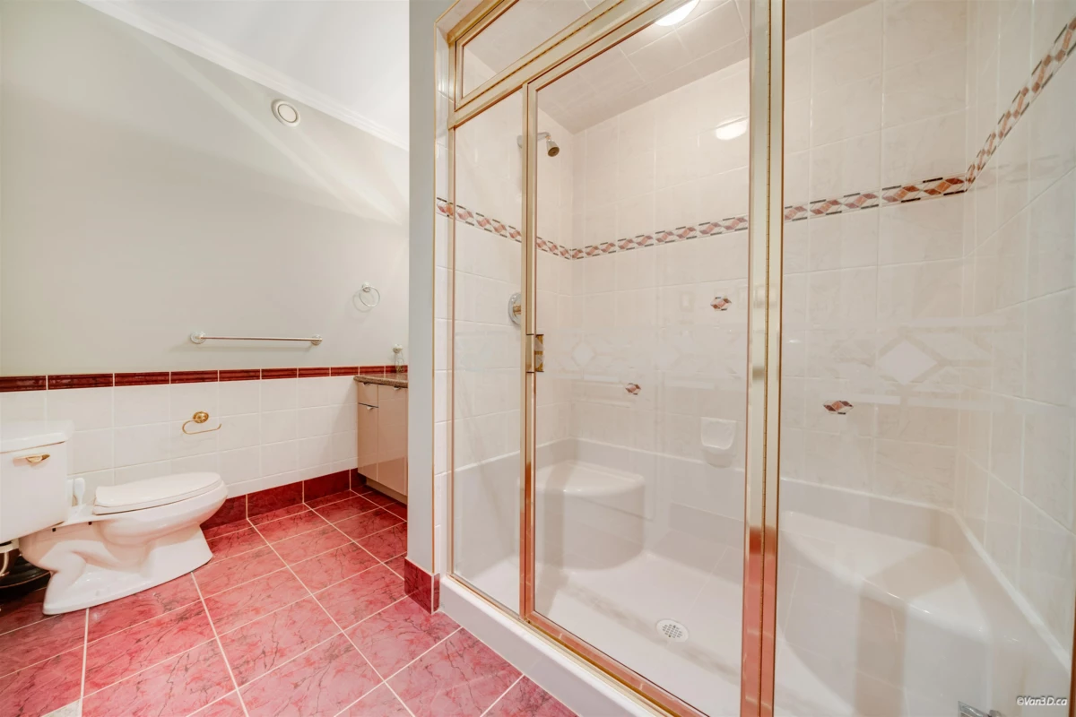 Garden / Landscaping Photo of 15783 Collingwood Crescent, Surrey, BC