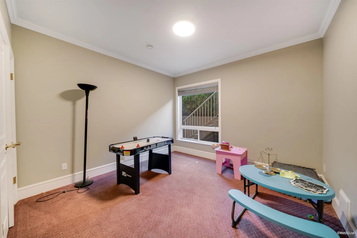 Hot Tub / Spa Photo of 15783 Collingwood Crescent, Surrey, BC