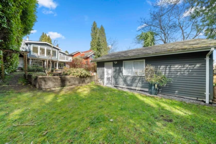 Basement Recreation Room Photo of 1588 Inglewood Avenue, West Vancouver, BC