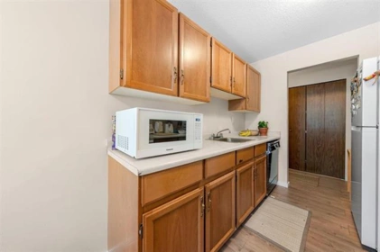 Breakfast Nook Photo of 113 9952 149 Street, Surrey, BC