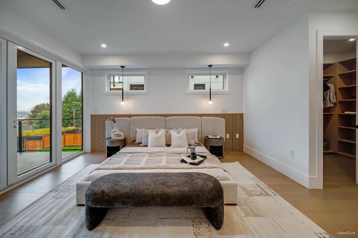 Laundry Room Photo of 973 Adderley Street, North Vancouver, BC