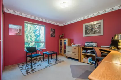 Garden / Landscaping Photo of 18825 76 Avenue, Surrey, BC