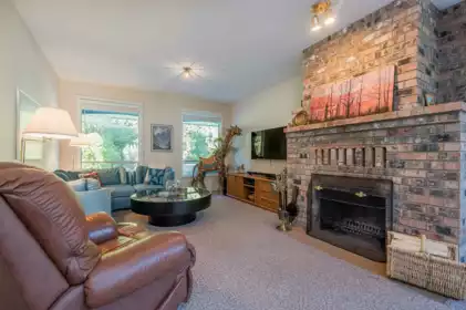 Mudroom Photo of 18825 76 Avenue, Surrey, BC