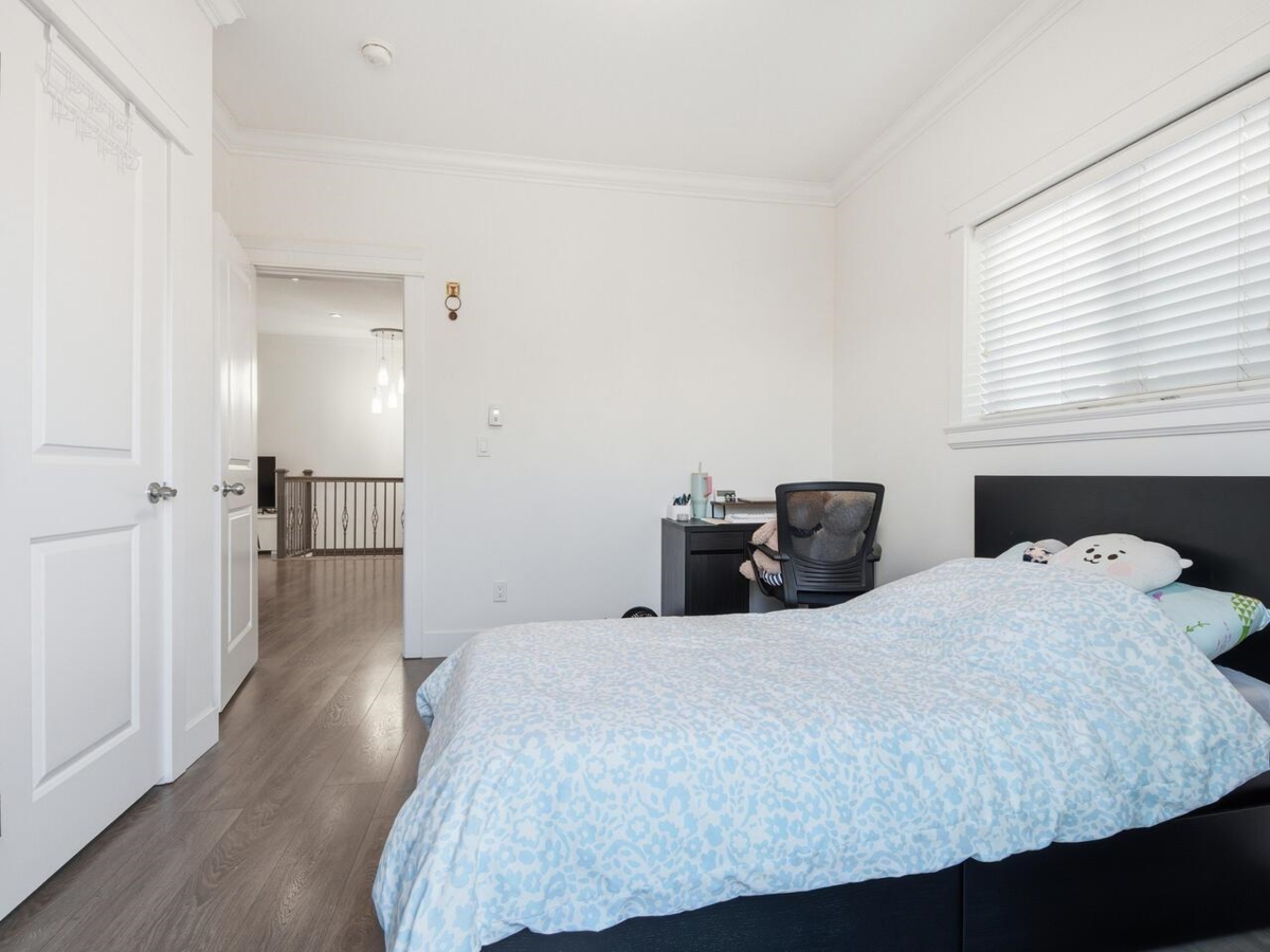 Breakfast Nook Photo of 7847 15th Street, Burnaby, BC