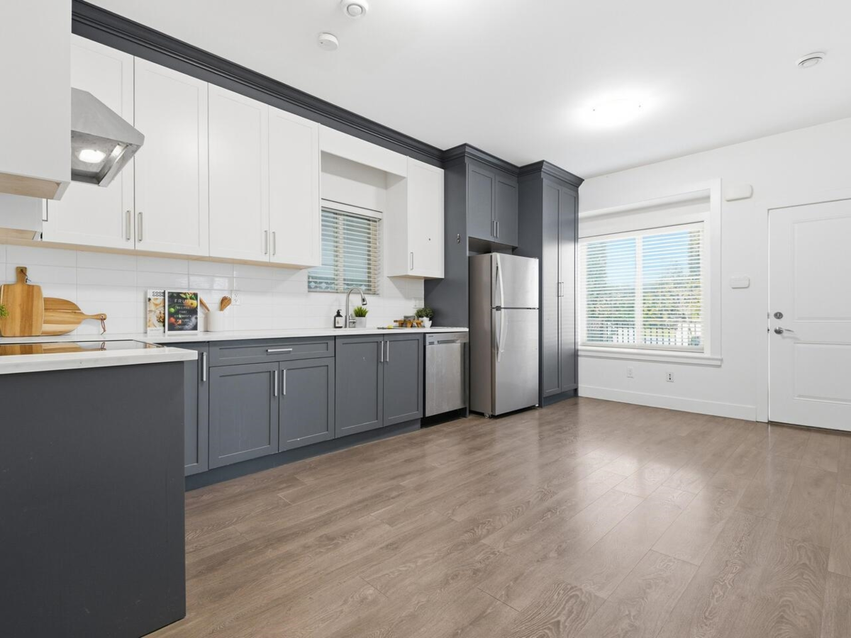 Guest Bathroom Photo of 7847 15th Street, Burnaby, BC