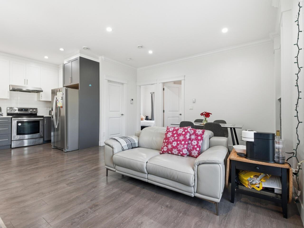 Kitchen Photo of 7847 15th Street, Burnaby, BC