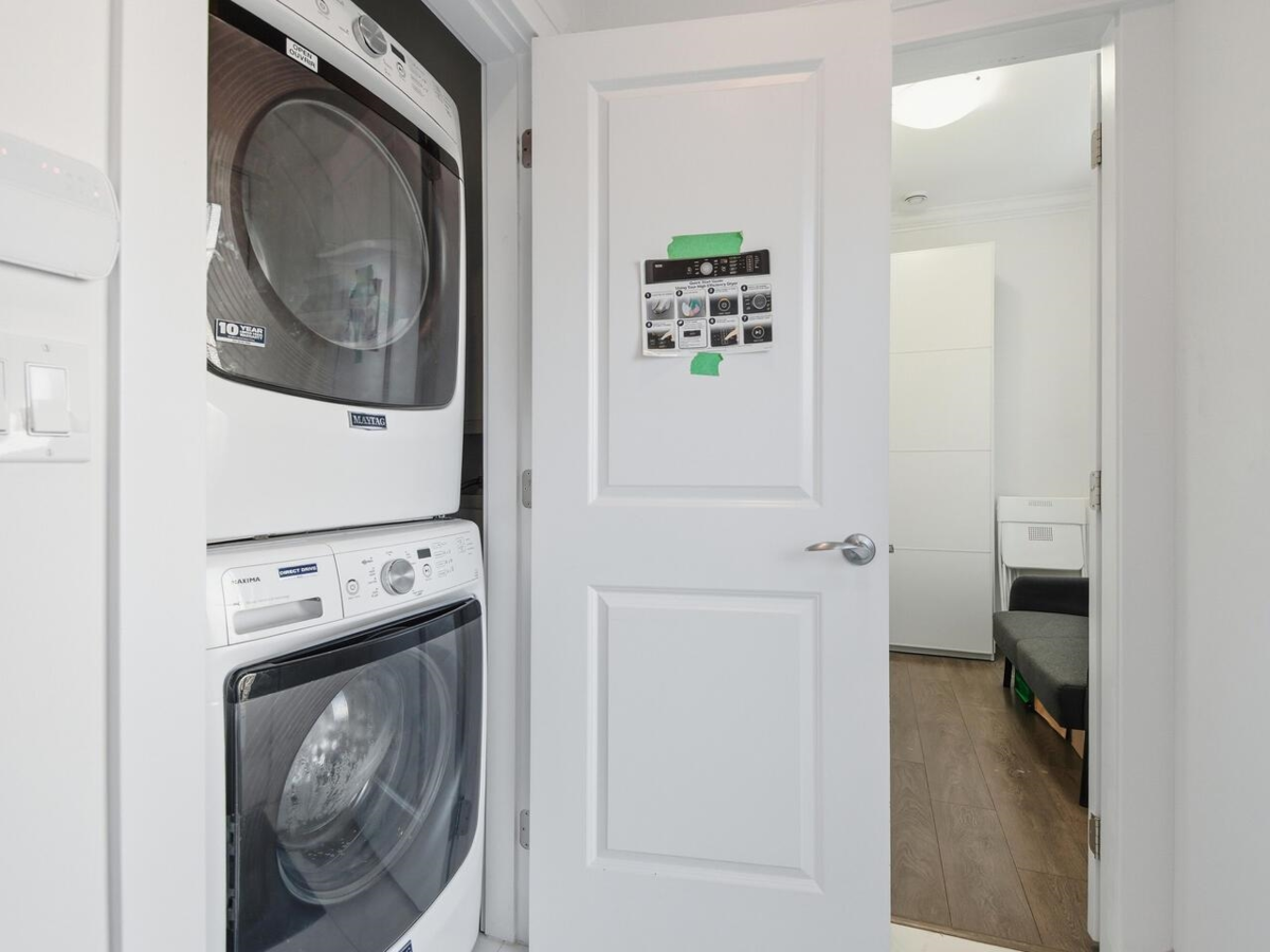 Mudroom Photo of 7847 15th Street, Burnaby, BC