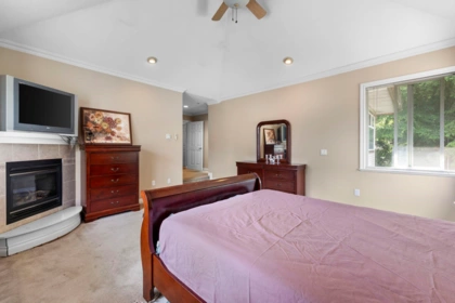 Bedroom 3 Photo of 9833 182 Street, Surrey, BC