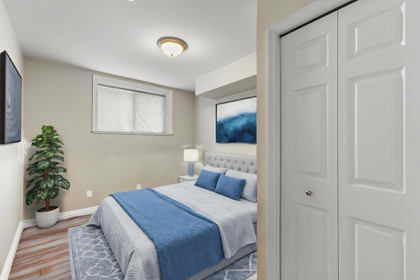 Entry Foyer Photo of 9833 182 Street, Surrey, BC