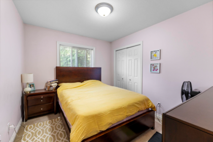 Guest Bathroom Photo of 9833 182 Street, Surrey, BC