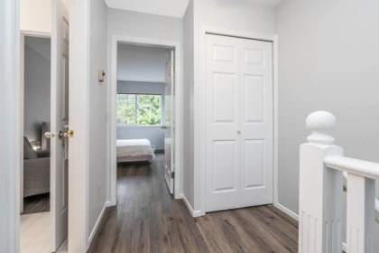 Entry Foyer Photo of 24 8737 212 Street, Langley, BC