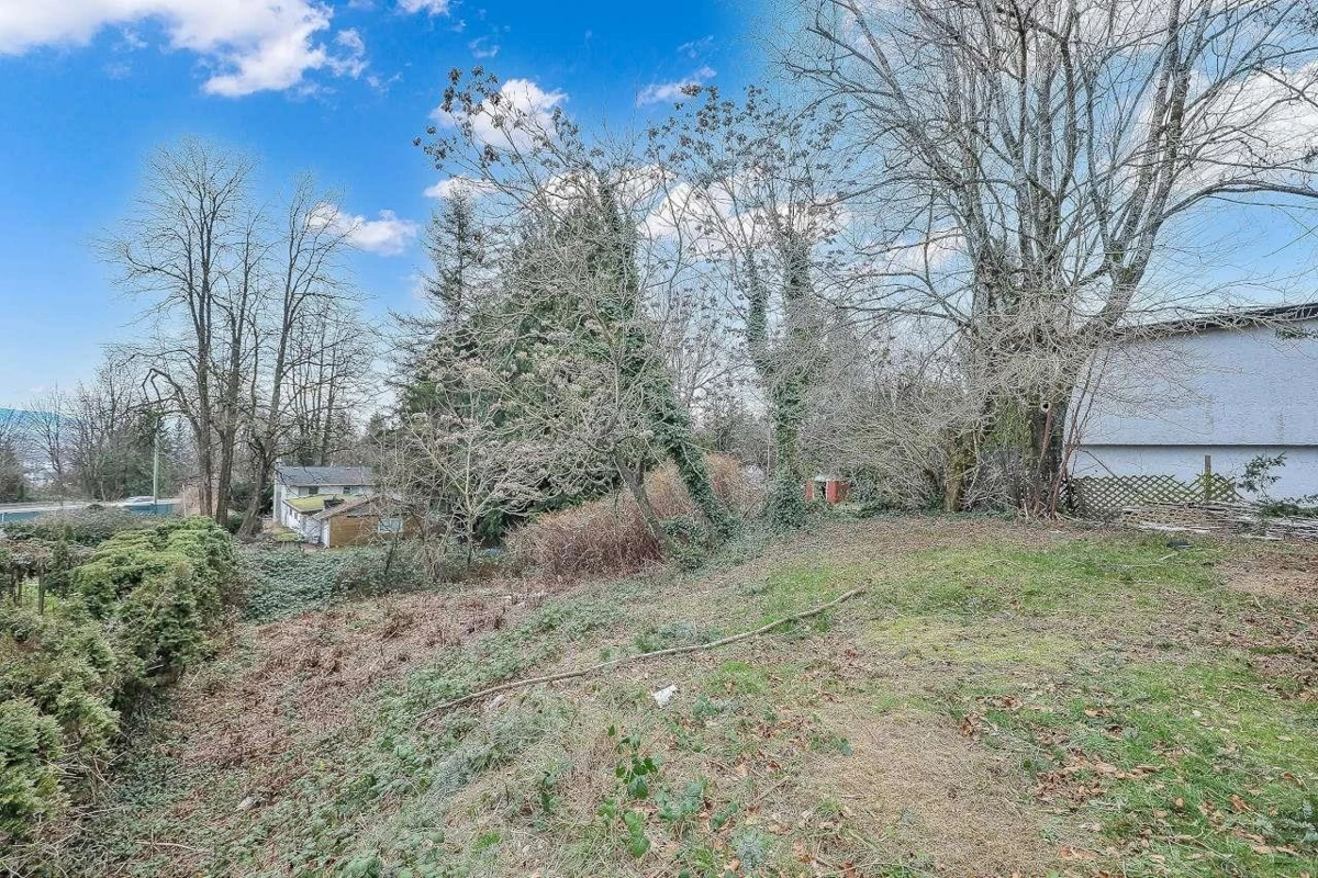 Hallway Photo of 32774 7th Avenue, Mission, BC