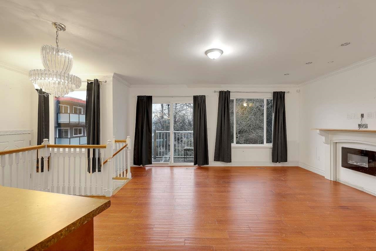 Walk-In Closet Photo of 32774 7th Avenue, Mission, BC