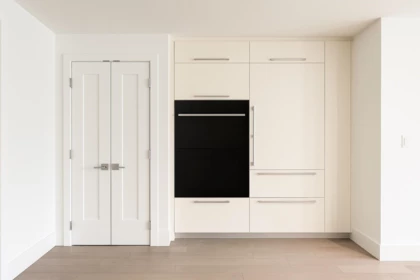 Kitchen Photo of 306 6168 East Boulevard, Vancouver, BC