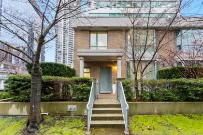 TH1 1889 Rosser Avenue, Burnaby, BC, Burnaby — Townhouse for sale