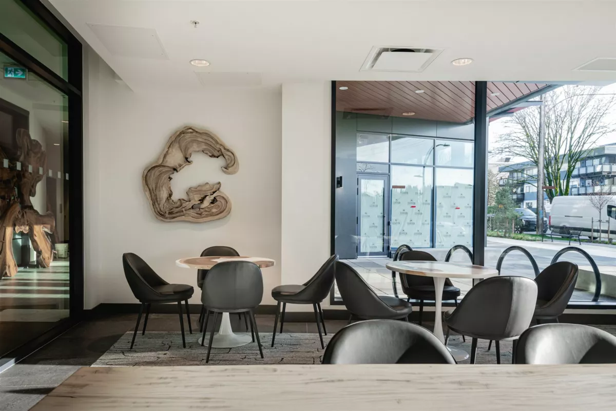 Laundry Room Photo of 419 422 E 3rd Street, North Vancouver, BC