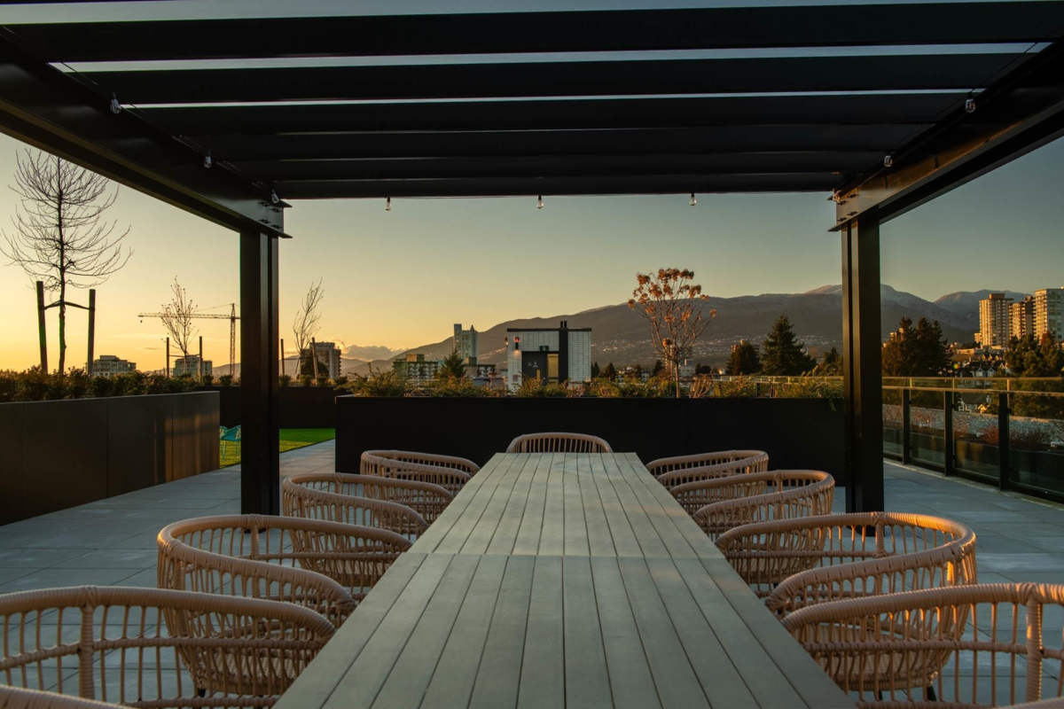 Outdoor Deck Photo of 419 422 E 3rd Street, North Vancouver, BC