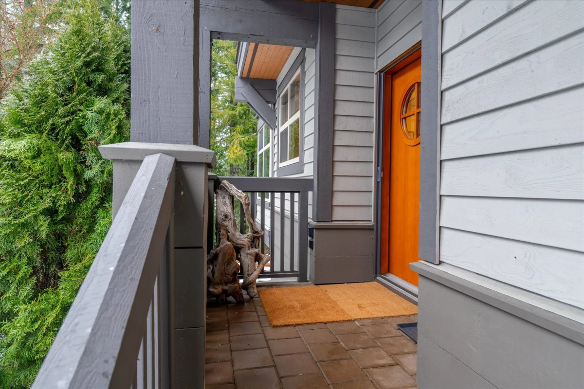 Guest Bathroom Photo of 20 1530 Tynebridge Lane, Whistler, BC