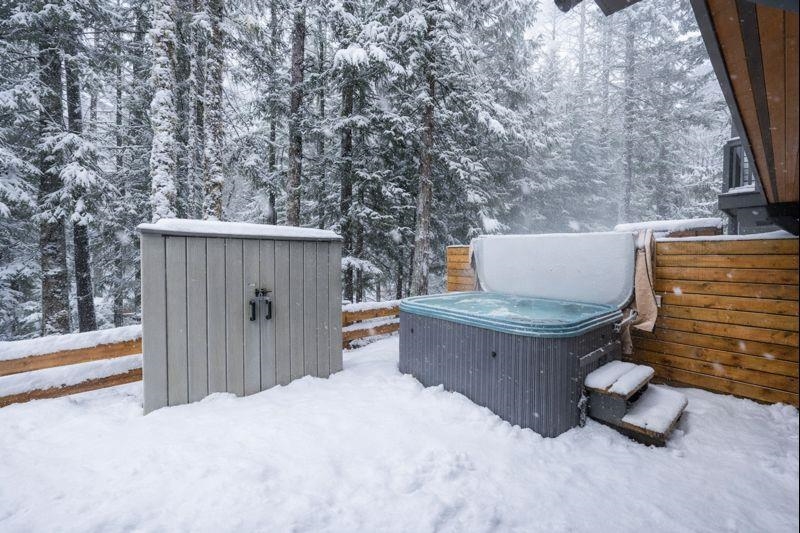 Primary Bedroom Photo of 20 1530 Tynebridge Lane, Whistler, BC