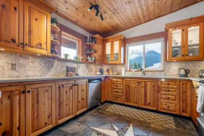 Bedroom 2 Photo of 7407 Harrow Road, Pemberton, BC