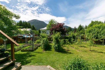 7407 Harrow Road, Pemberton, BC, Pemberton — Single Family Residence for sale