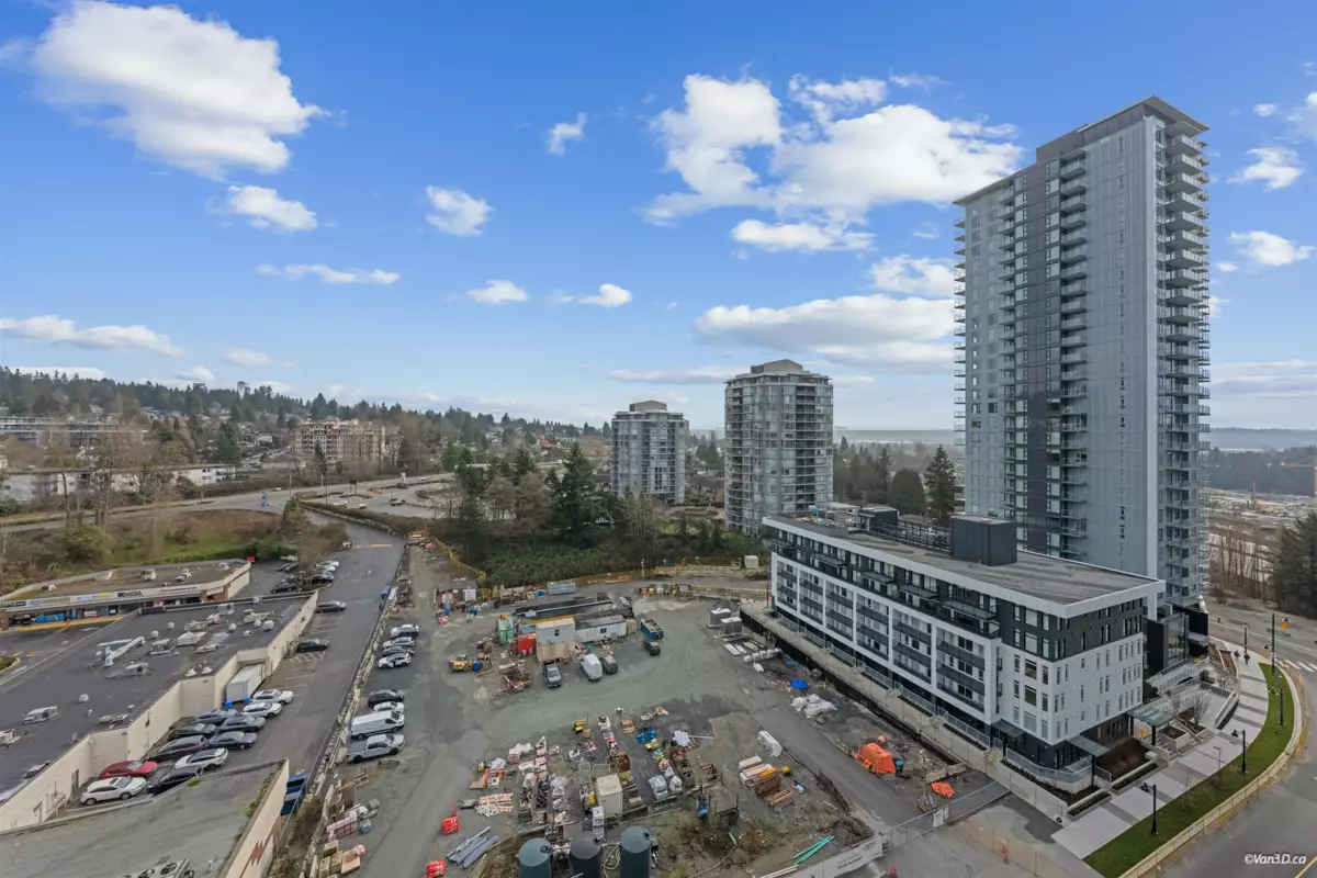 Backyard Photo of 1302 318 Alderson Avenue, Coquitlam, BC
