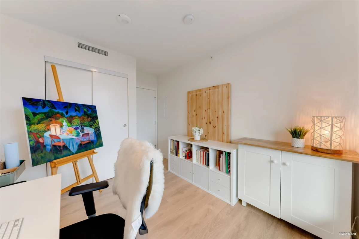 Mudroom Photo of 1302 318 Alderson Avenue, Coquitlam, BC