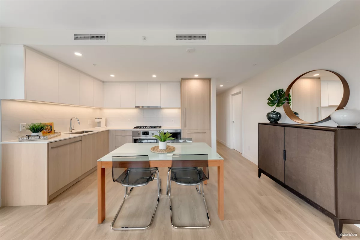 Walk-In Closet Photo of 1302 318 Alderson Avenue, Coquitlam, BC