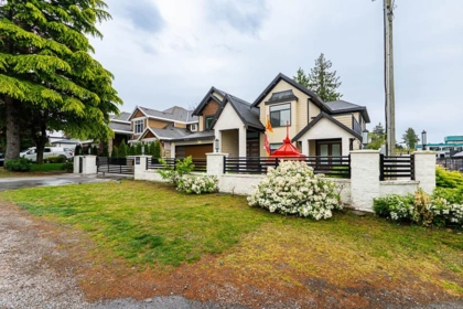 12038 93a Avenue, Surrey, BC, Surrey — Single Family Residence for sale