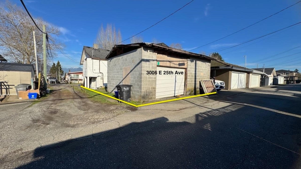 Breakfast Nook Photo of 3006 E 25th Avenue, Vancouver, BC